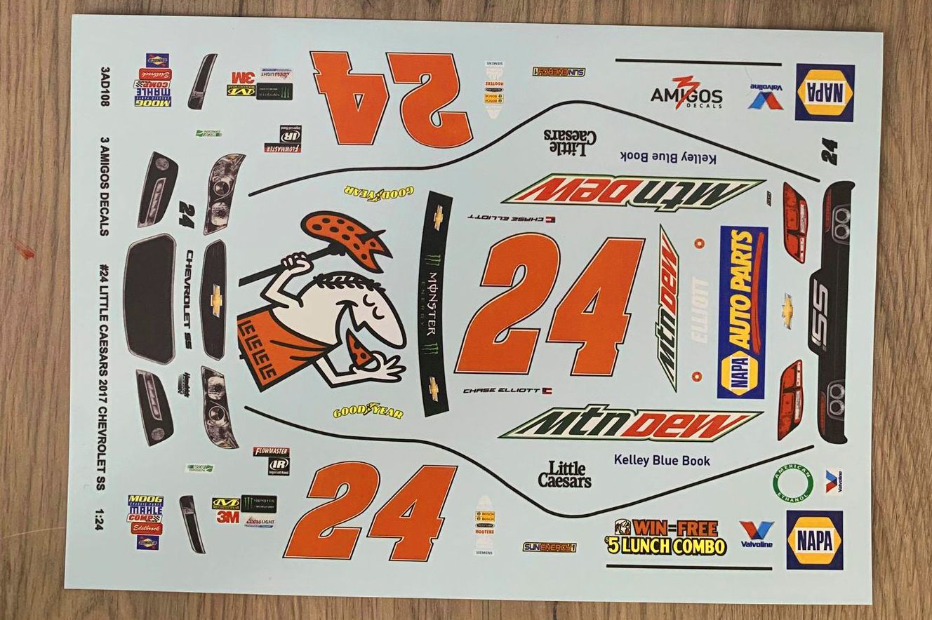 3 Amigos Decals #24 LITTLE CAESARS 2017 CHEVROLET SS 1:24 - 2